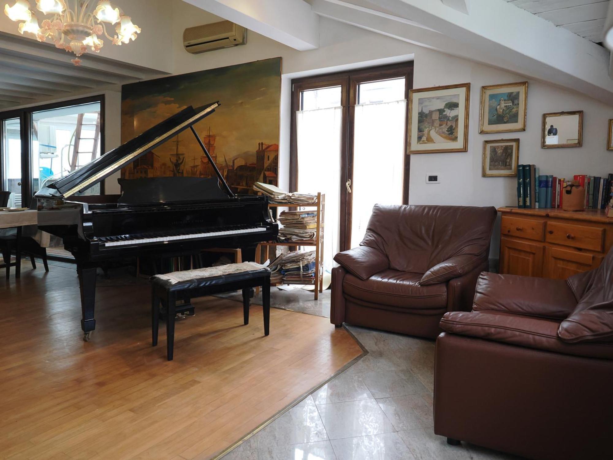 B & B Da Lella Trieste Eksteriør billede